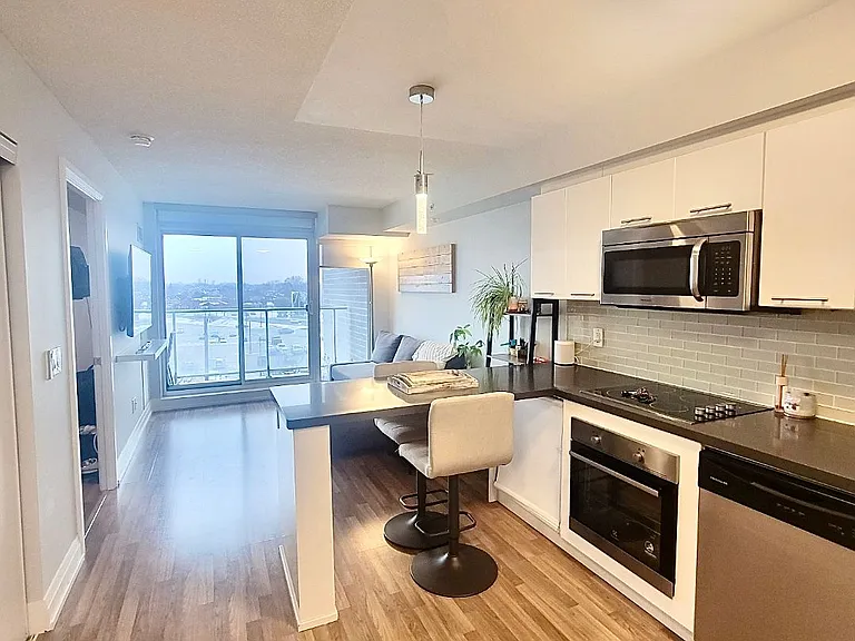 555 Wilson Ave #508 — Photo 7