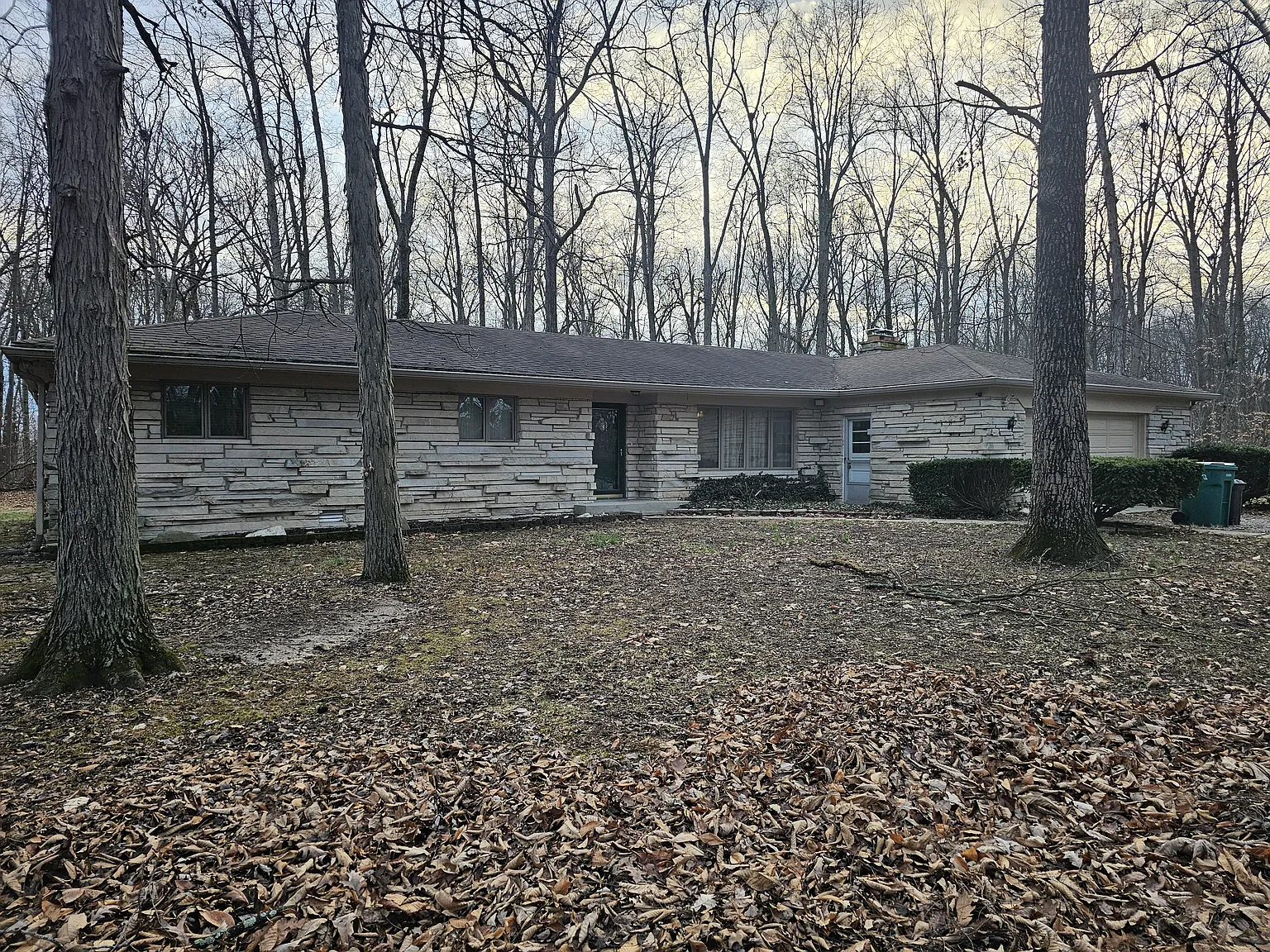 3 bed, 2000 sqft, $2,595 — Photo 1