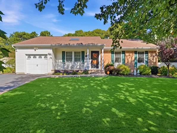 50 Timber Ridge Drive, Coram, NY 11727