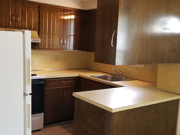 2nd image of 1515 Continental Ct