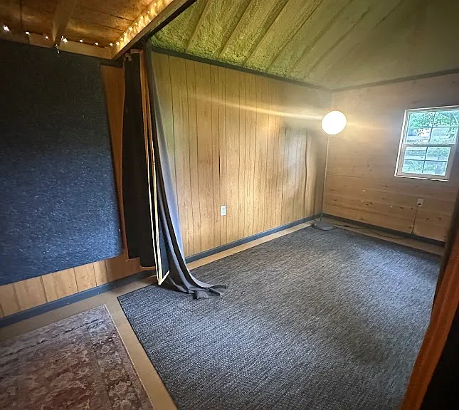 Insulated studio space in backyard