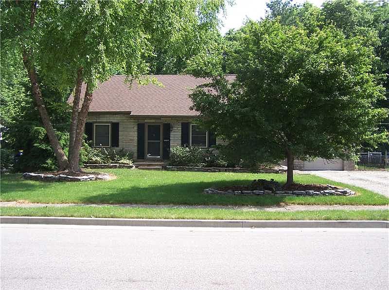 1st image of 5861 Cadillac Dr