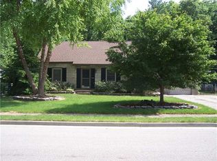 5861 Cadillac Dr, Indianapolis, IN