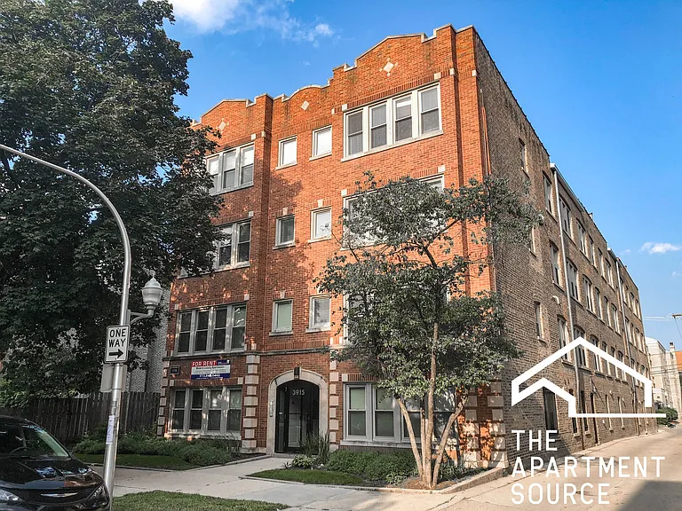 3911 N Janssen Ave #3 — Photo 15