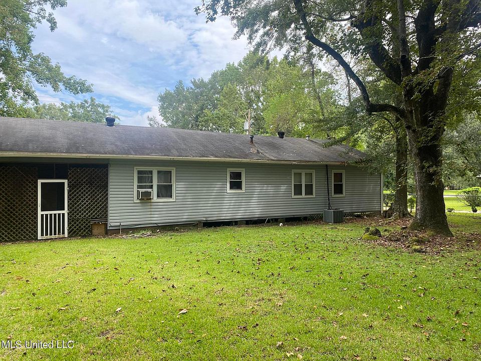 3100 Dantzler St, Moss Point, MS 39563 Zillow