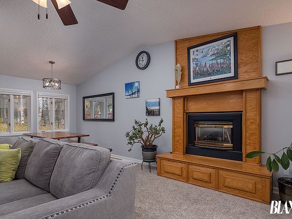 5th image of 22743 Northwoods Dr