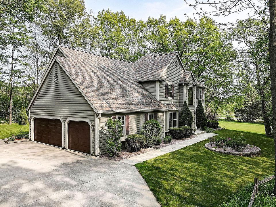 4408 Honeywood COURT, Jackson, WI 53037 Zillow