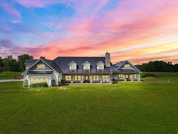 4th image of 131 Brown Dr