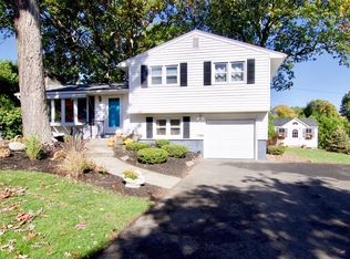177 Bemis Rd, Holyoke, MA 01040