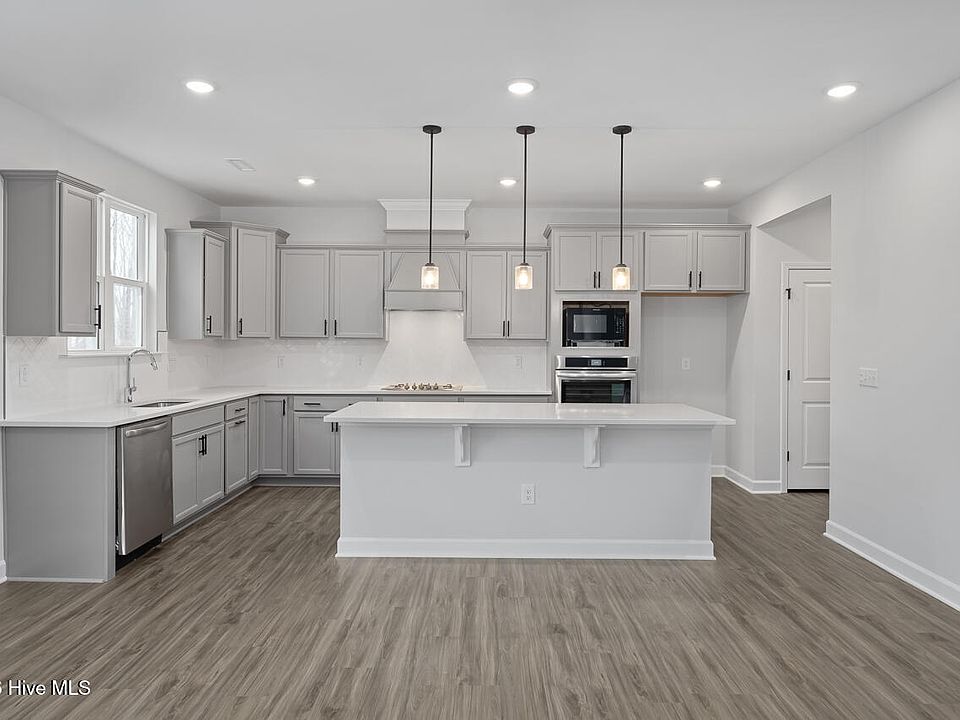 1st image of 323 Queensferry Lane