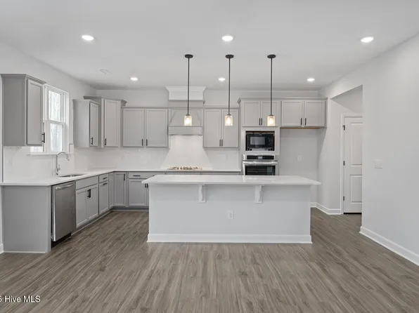 323 Queensferry Lane, Aberdeen, NC 28315