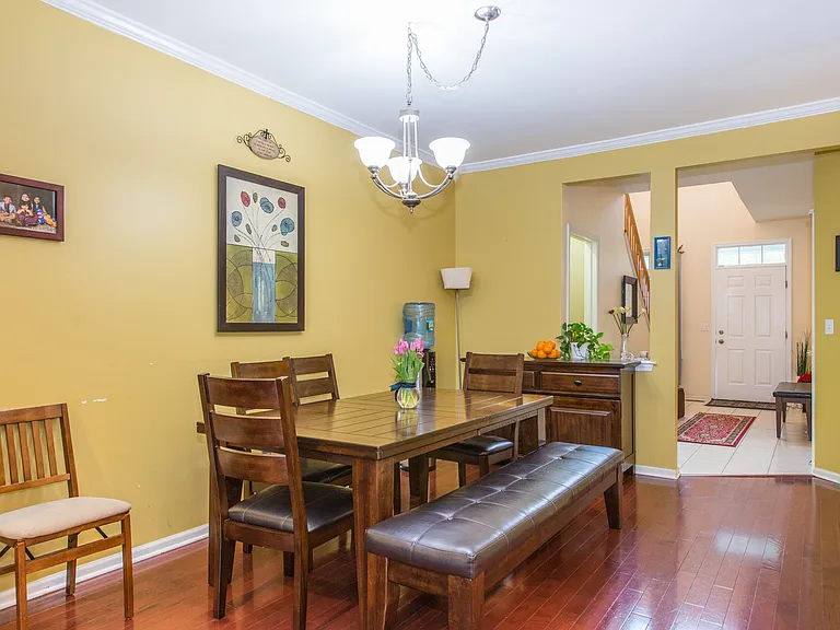 30 Emily Pl — Photo 10