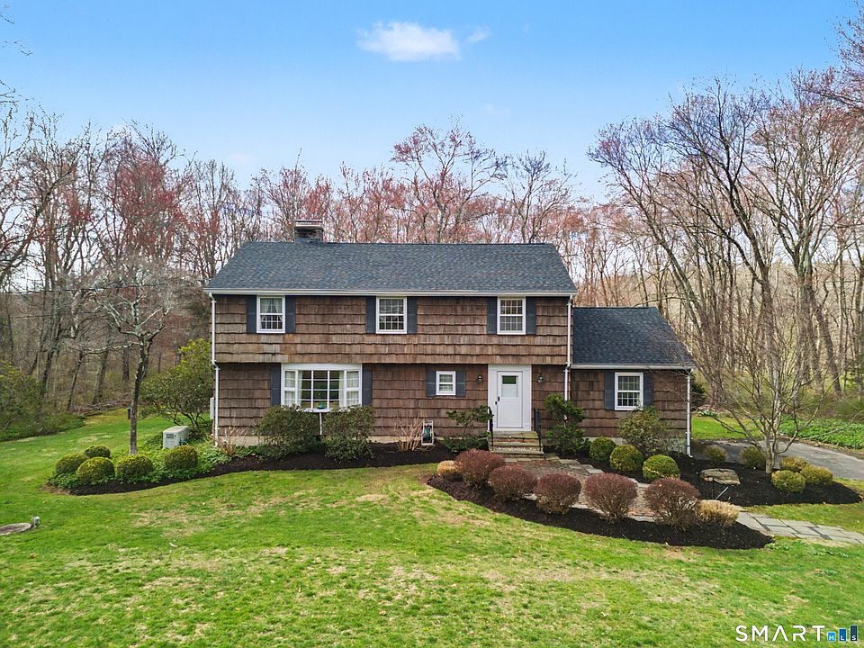 1st image of 30 Brierwood Drive