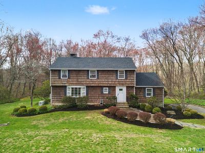 30 Brierwood Drive, Woodbridge, CT, 06525