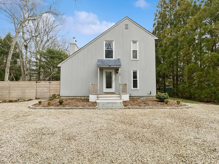 102 Sycamore Dr — Photo 4