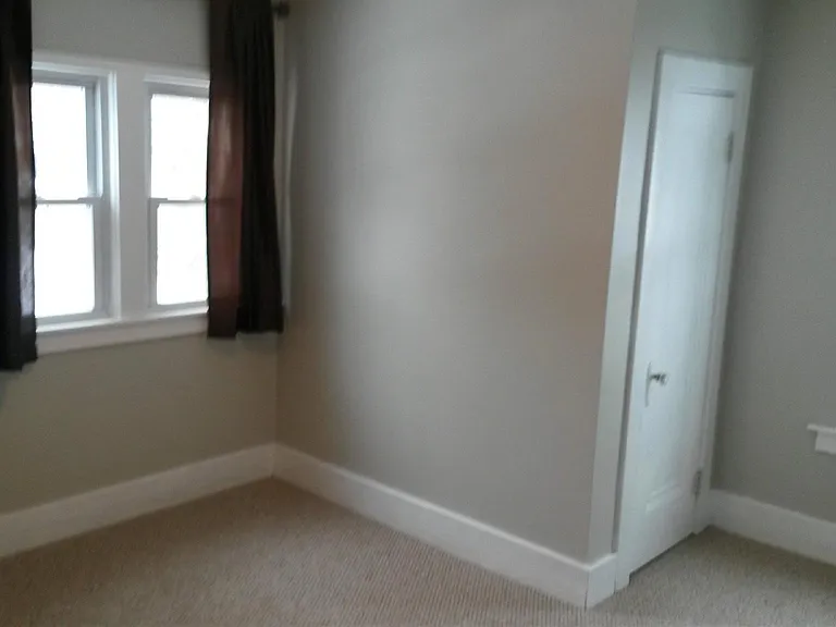 910 Mohawk Ave — Photo 9