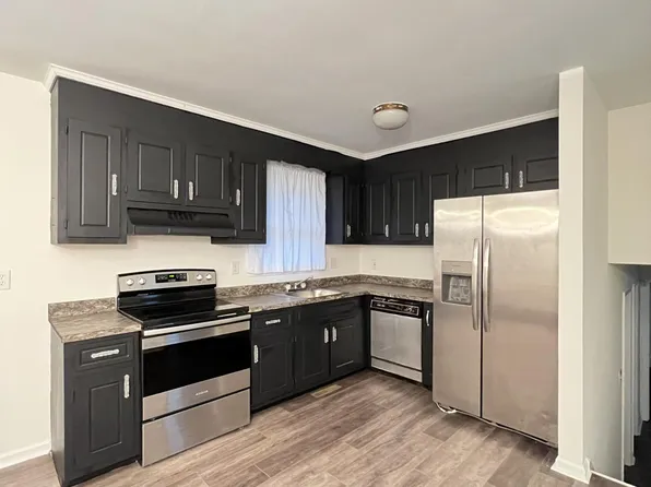 1703 Westbrook Rd, Hopewell, VA 23860