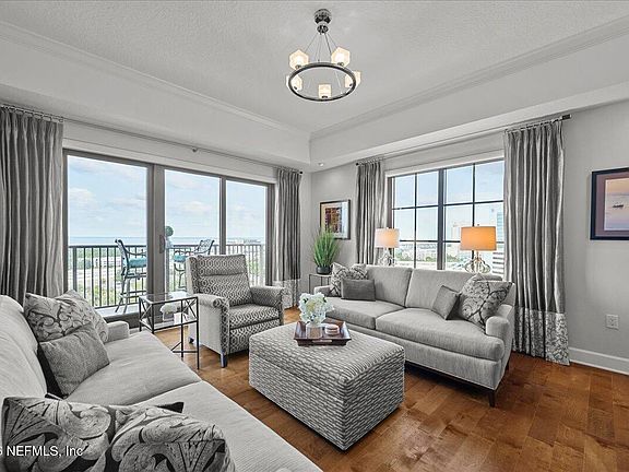4th image of 1478 RIVERPLACE Boulevard #1802