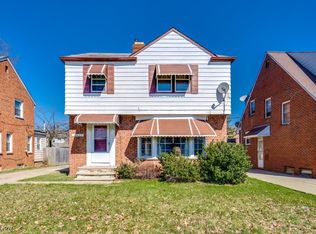 13677 Cedar Rd, University Heights, OH 44118