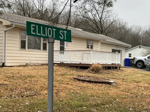 1461 Elliot St, Eureka, MO 63025