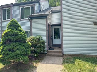 33 Candlewood Dr #33, South Windsor, CT 06074