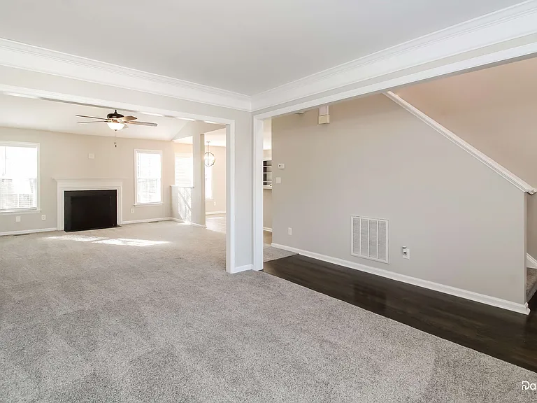 22 Brackenwood Ct — Photo 4