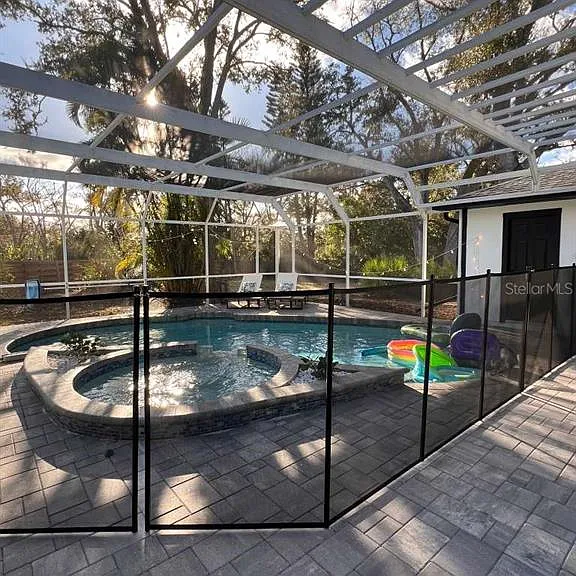 8240 Cypress Lake Dr — Photo 10
