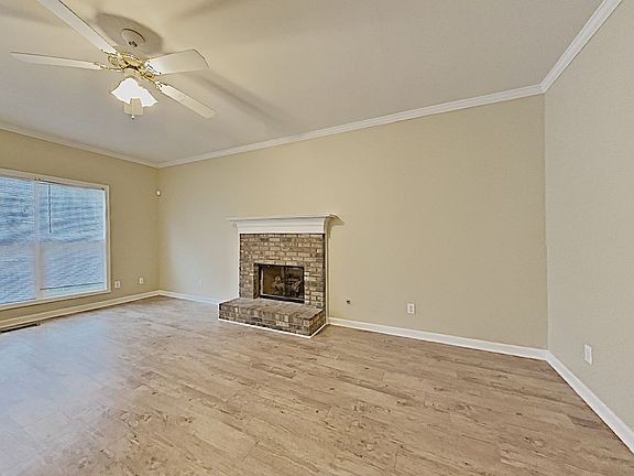 4th image of 4024 Rivermeade Dr