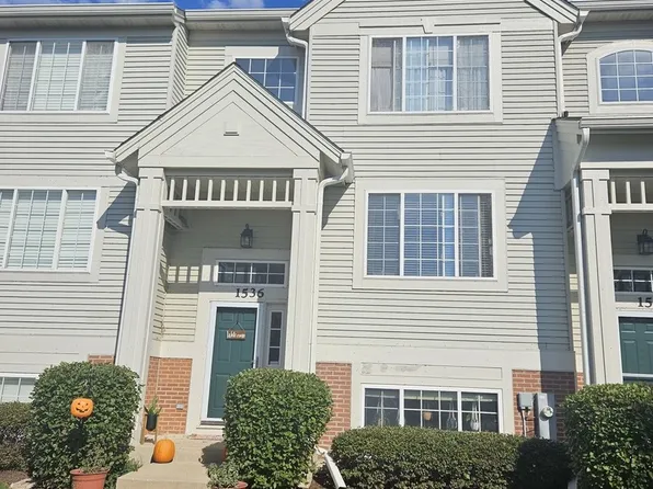 1536 New Haven Dr, Cary, IL 60013