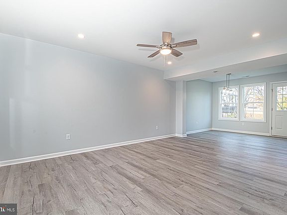 4th image of 709 Ross St