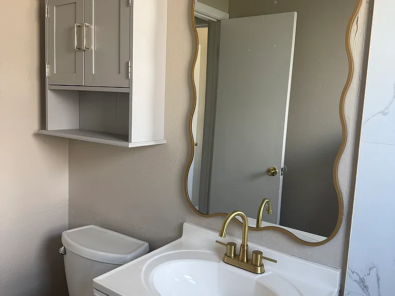 1304 Locust Dr — Photo 18