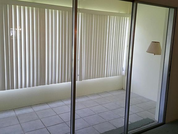 5th image of 2800 Indian River Blvd APT O3