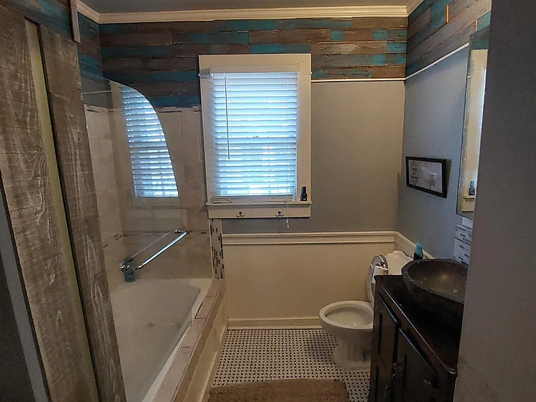 79 S Lafayette St — Photo 6
