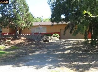 1120 Christie Rd, Martinez, CA 94553
