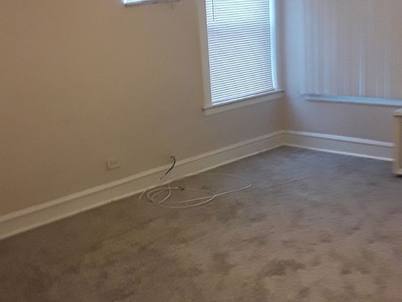 3rd image of 3919 Congress St APT 1