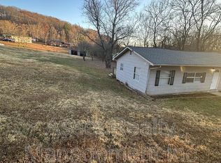 408 Hassler Mill Rd, Harriman, TN 37748