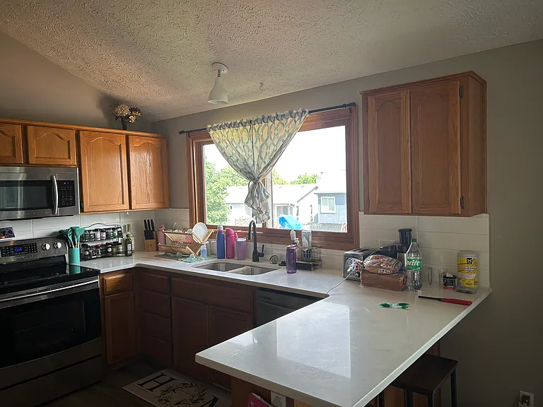 8018 Bauman Ave — Photo 7