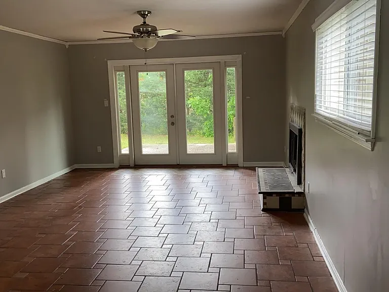 500 Cambertree Way — Photo 7