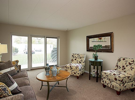 3rd image of 2900 Maple Ave APT 23A