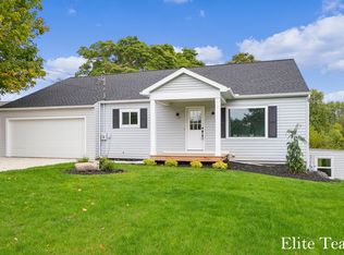 4210 Cherry Lane Ave SE, Ada, MI 49301