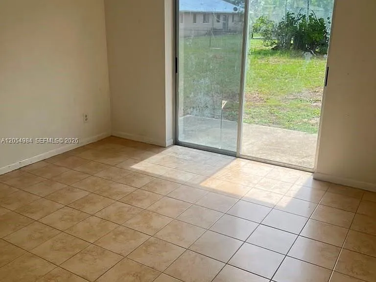1104 SE 24th Ave #1104 — Photo 3