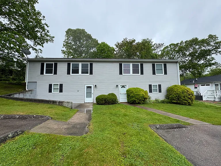 21 Maybrey Dr #1 — Photo 1