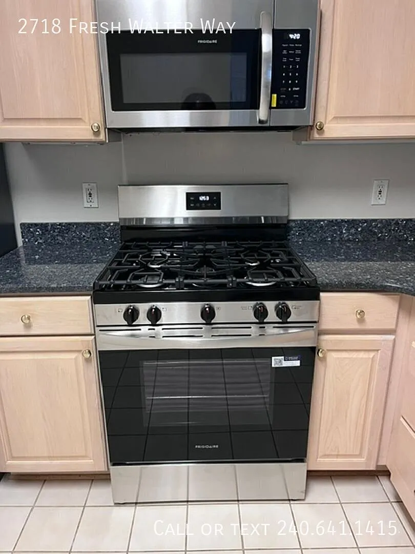 Lovely 3 BR/2.5 BA Townhome in Odenton! — Photo 4