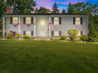 5 Burke Rd, Bristol, RI 02809