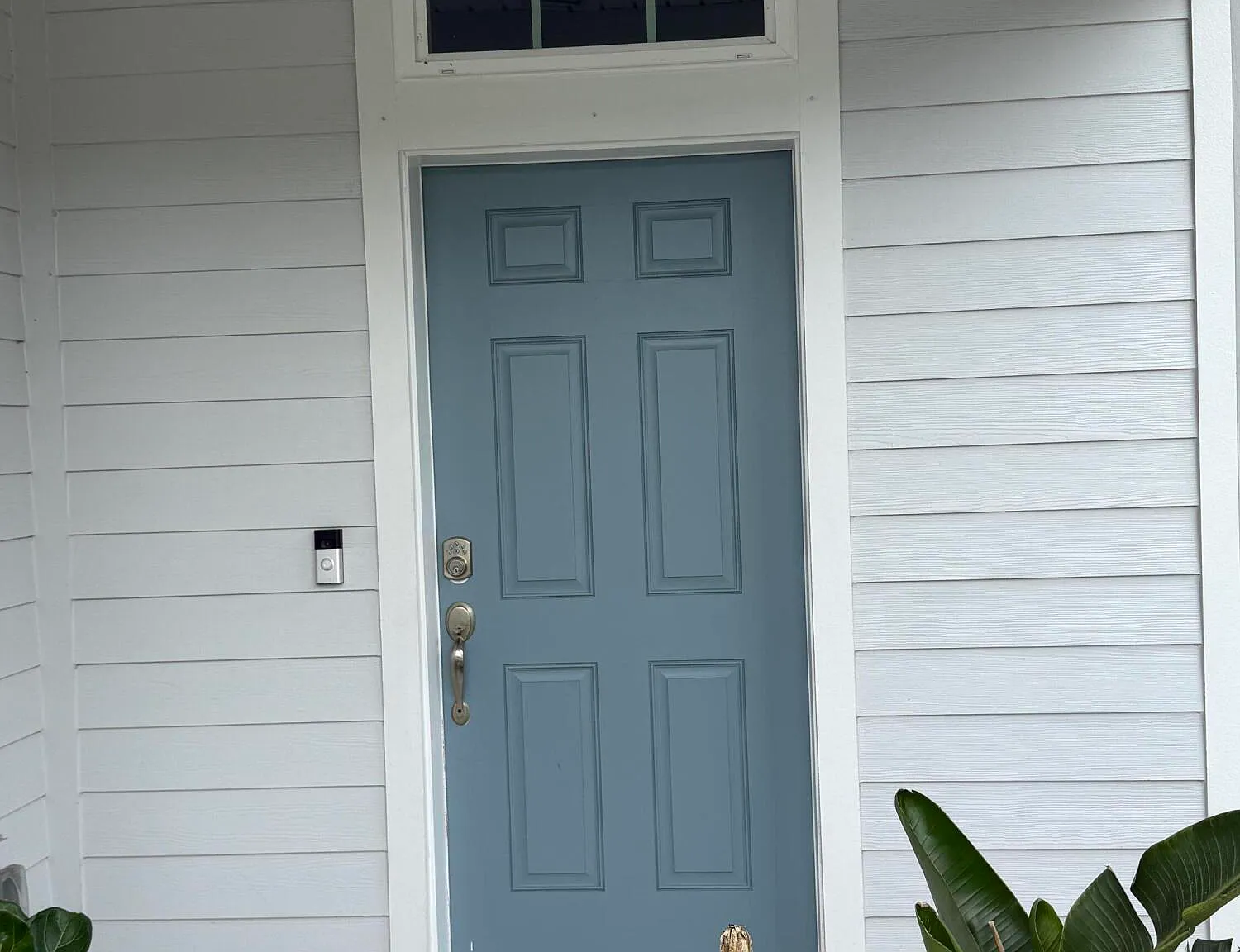 4 bed, 2.5 bath, 2052 sqft, $2,595 — Photo 3