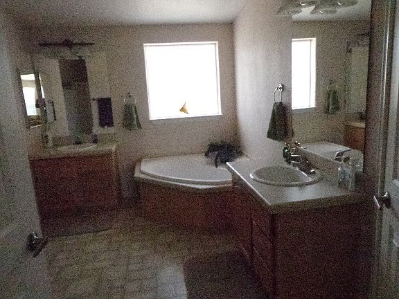 Master Garden Bath tub