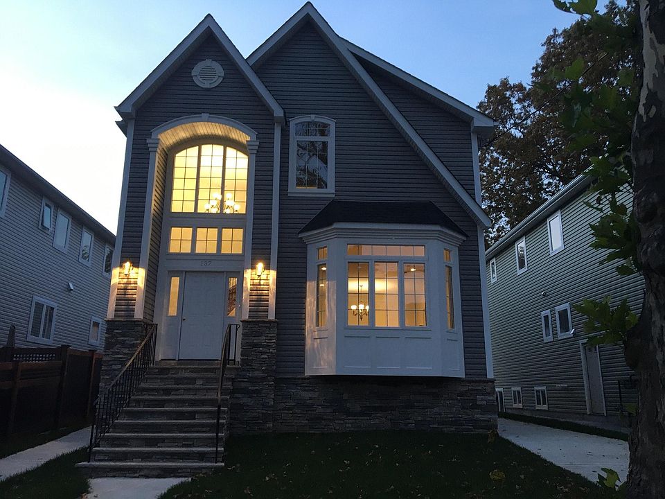 1st image of 137 Kruser St