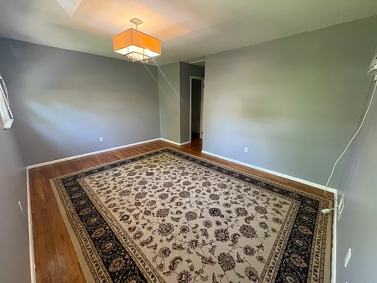 327 Chesterton Ave — Photo 16