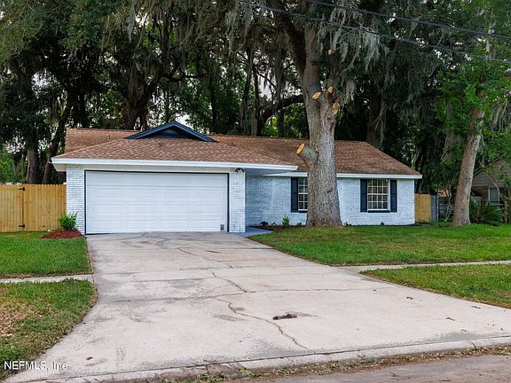 3rd image of 1790 BARTLETT Avenue