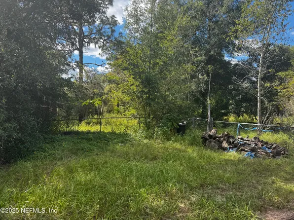 113 3RD Street, Melrose, FL 32666